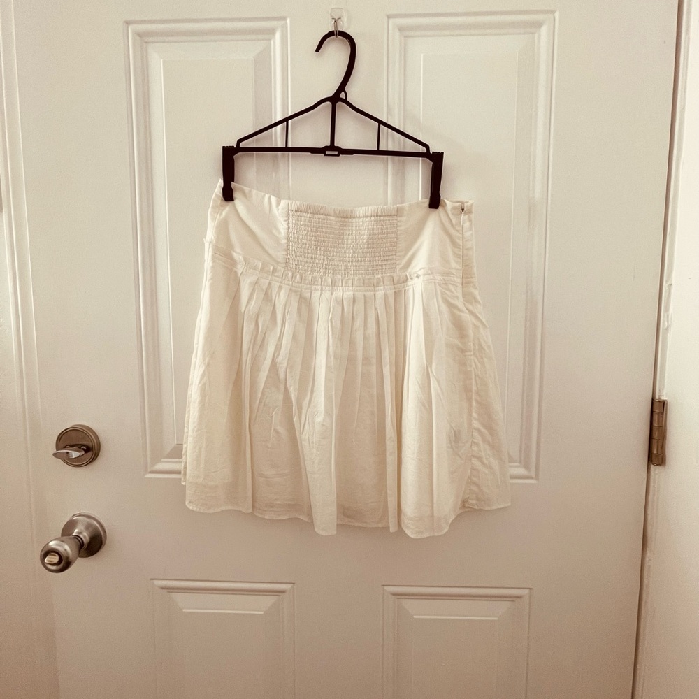 Banana Republic White A-Line Mini Skirt